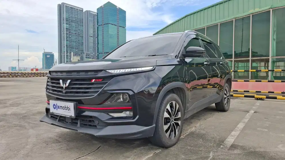 Pajak Panjang - Wuling Almaz RS 1.5 Exclusive 5-Seater Bensin-AT 2021