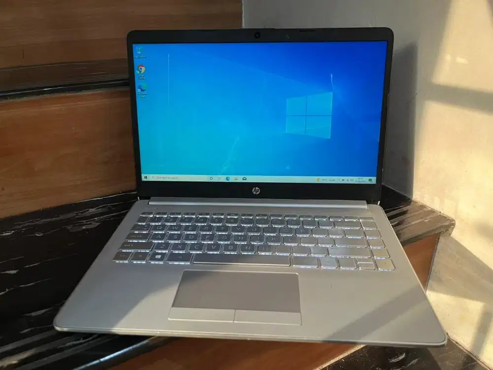 Laptop HP 14S. 2 jutaan normal dan bergaransi