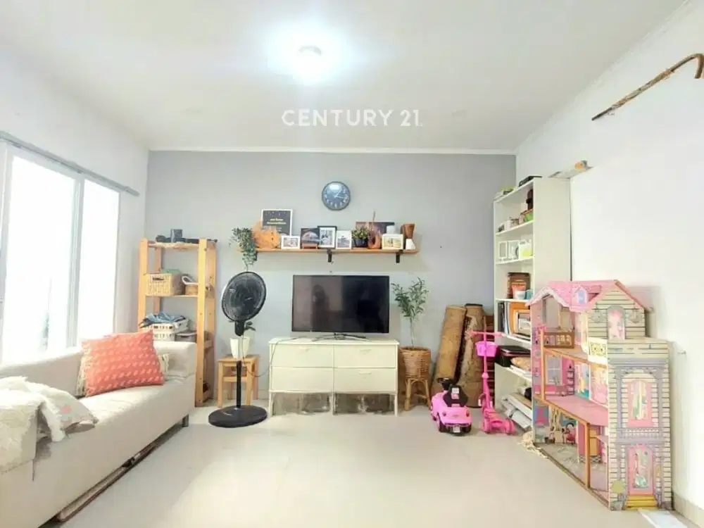 Rumah Dekat Taman Di Bintaro Jaya Sektor 2  6670