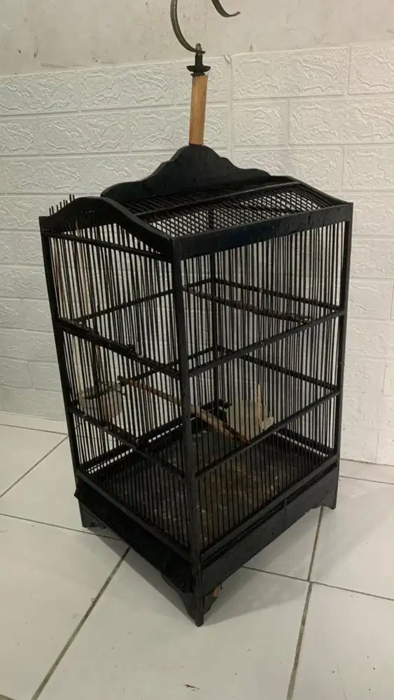 kandang kotak kayu