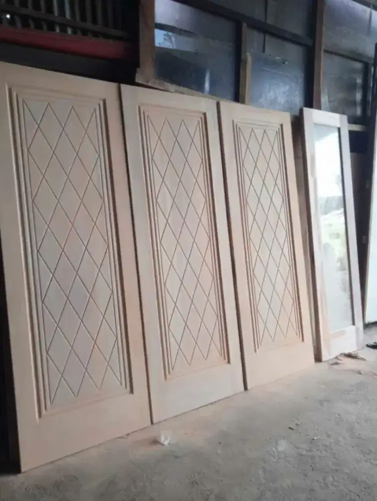 Menjual kusen pintu dan jendela COD