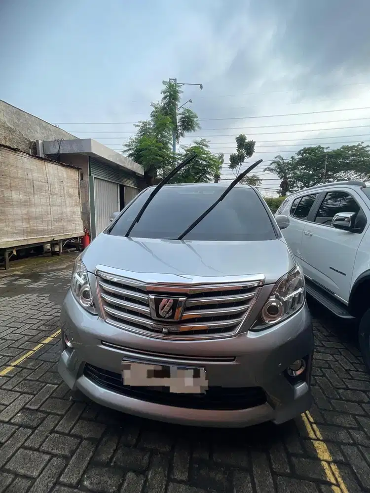 Toyota Alphard 2013 Bensin