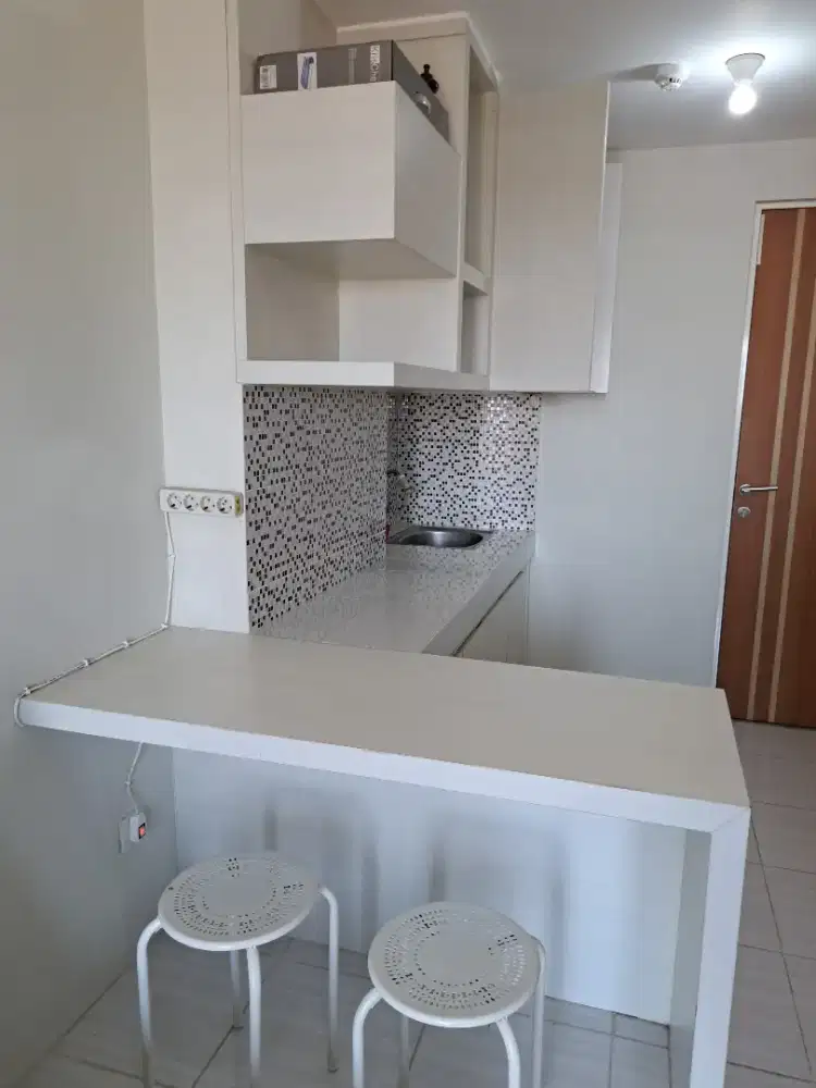 Disewakan Apartment Puncak Dharmahusada Tower B lantai 5