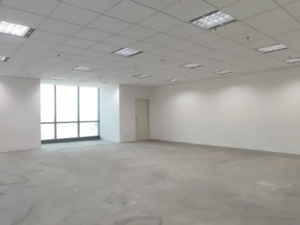 Disewakan ruang Kantor gandeng di Holland Village di Cempaka Mas
