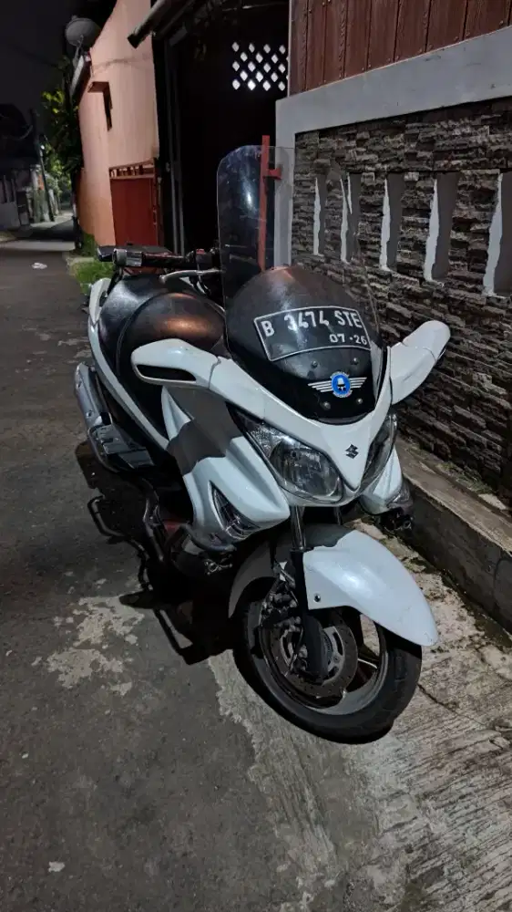 BURGMAN 200 BAGUS