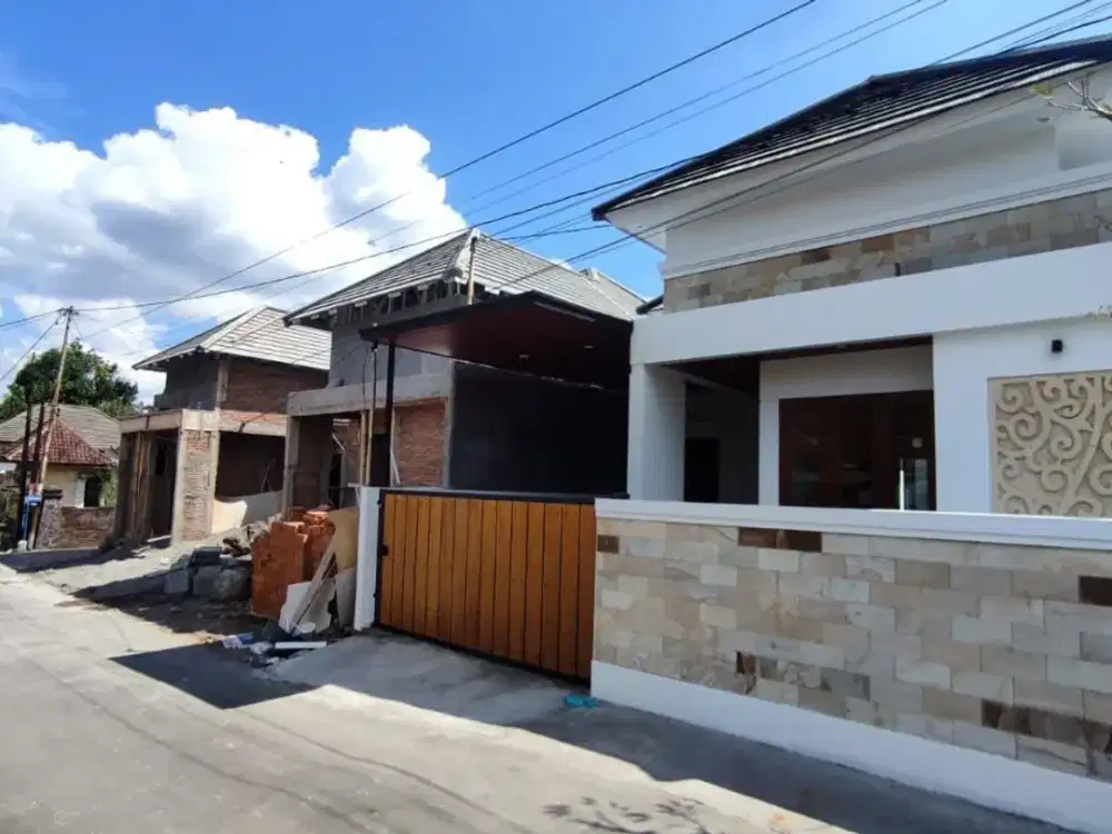 Rumah Baru Model Minimalis Tropis dkt Kampus UII Jakal km 12.5