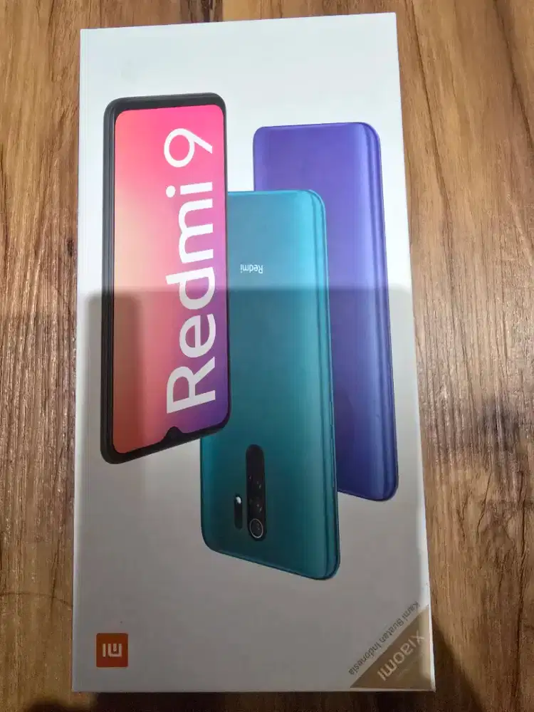 Di jual cepat hp redmi 9 4/64 giga