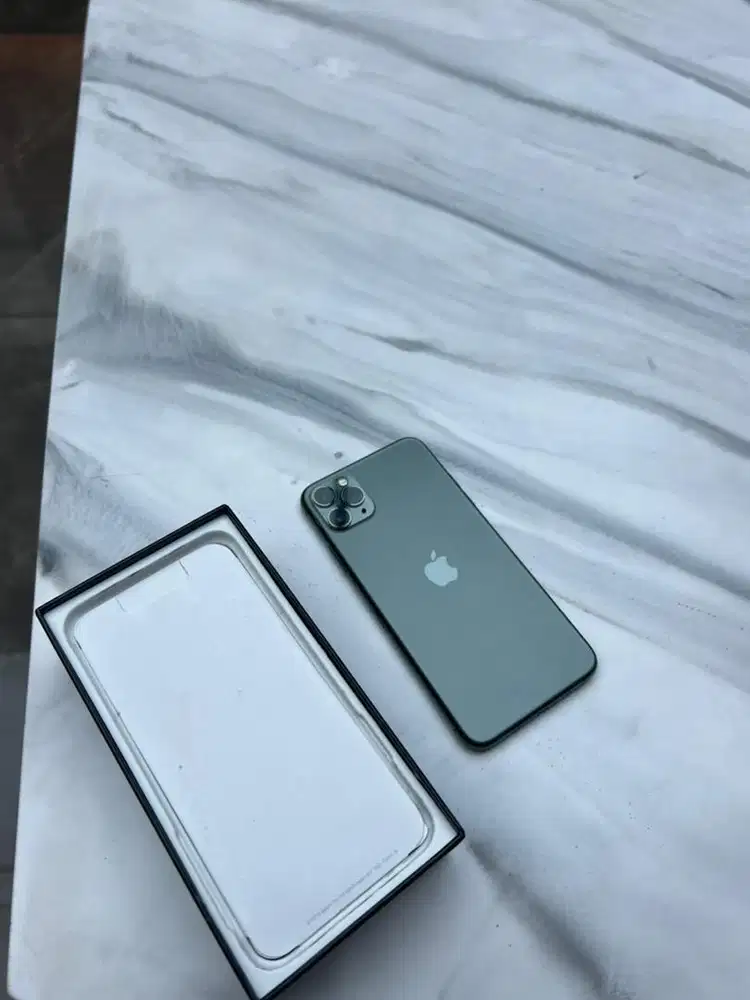 iphone 11 pro max 256gb ada sekali baru