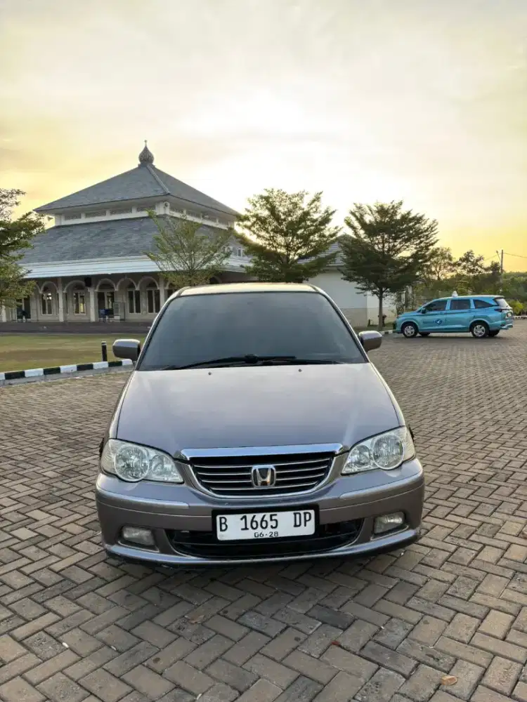 Di jual honda odyssey msh bagus