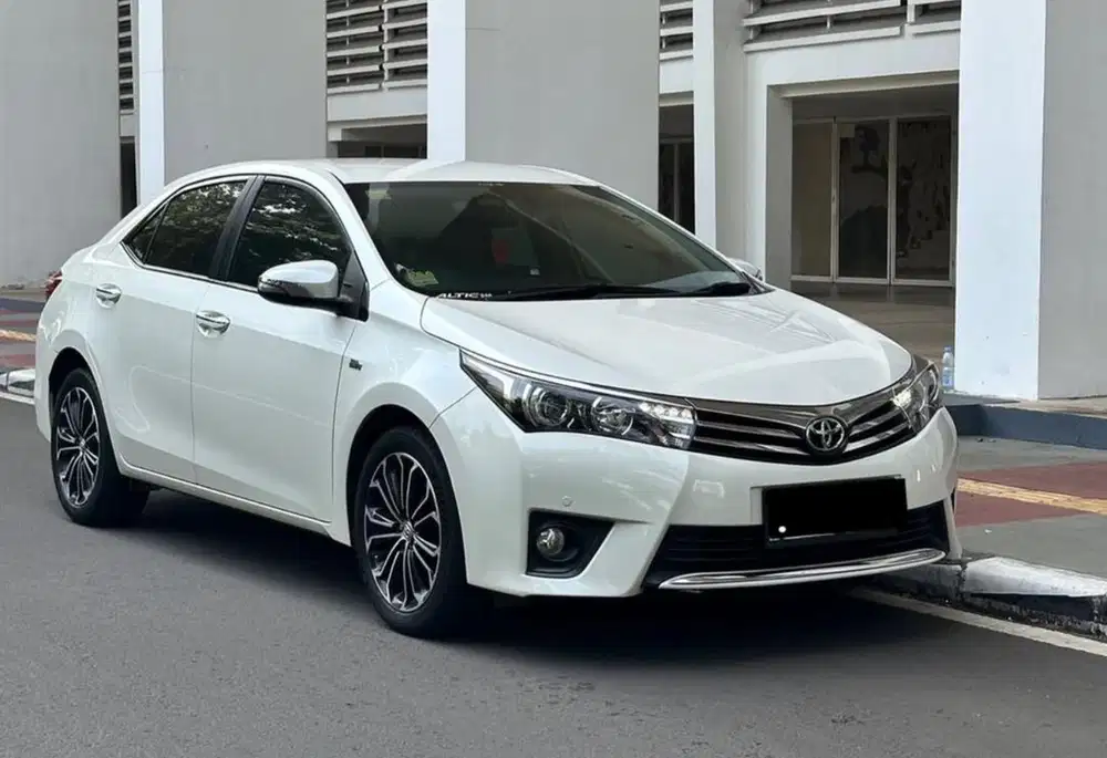 Toyota Corolla Altis 2014 Bensin