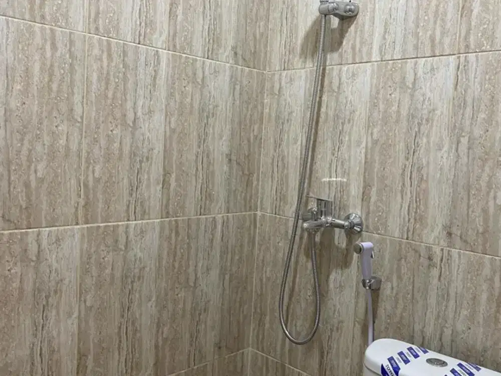 Rumah di Kopo Permai Bandung, Mewah 2 lantai Area Komplek