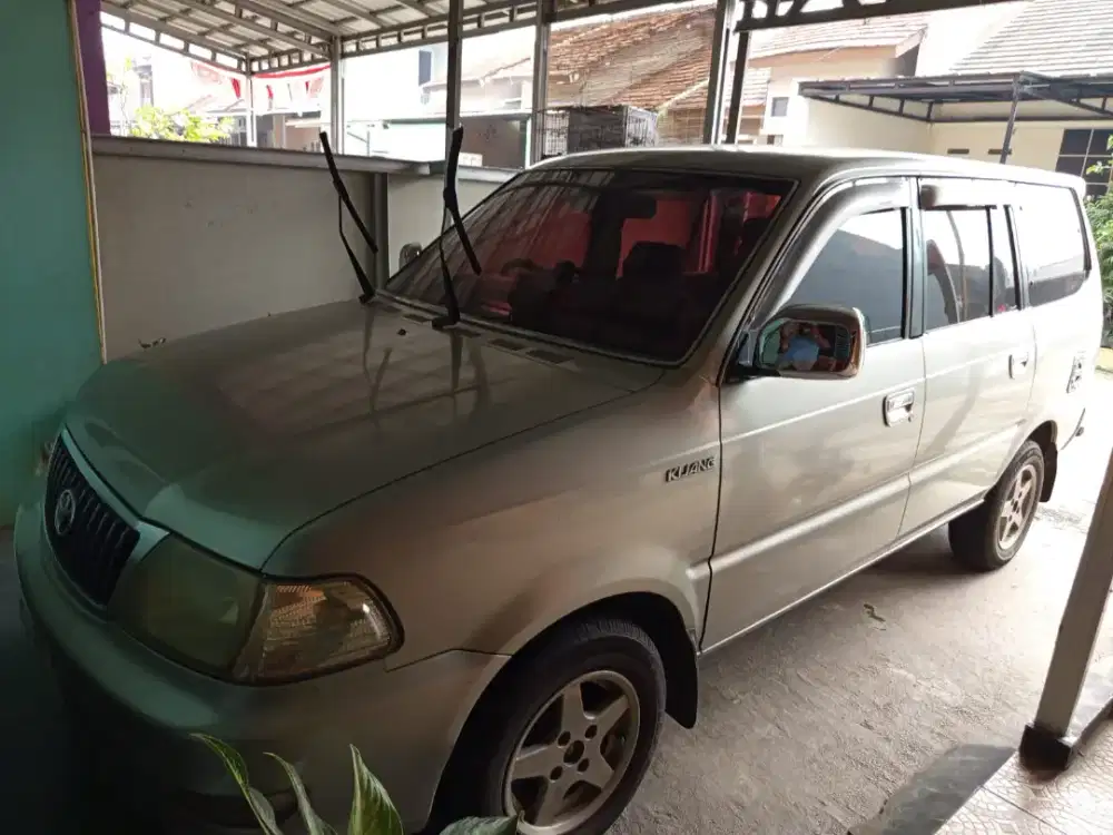 Toyota Kijang 2003 Bensin