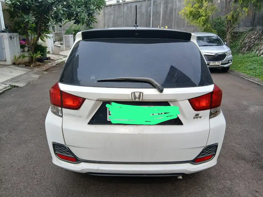pajak panjang .. Honda Mobilio 2014 Bensin