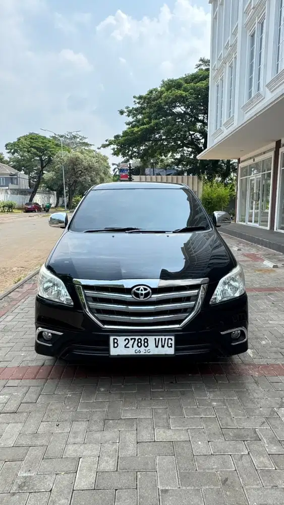 Toyota Kijang Innova 2015 Bensin