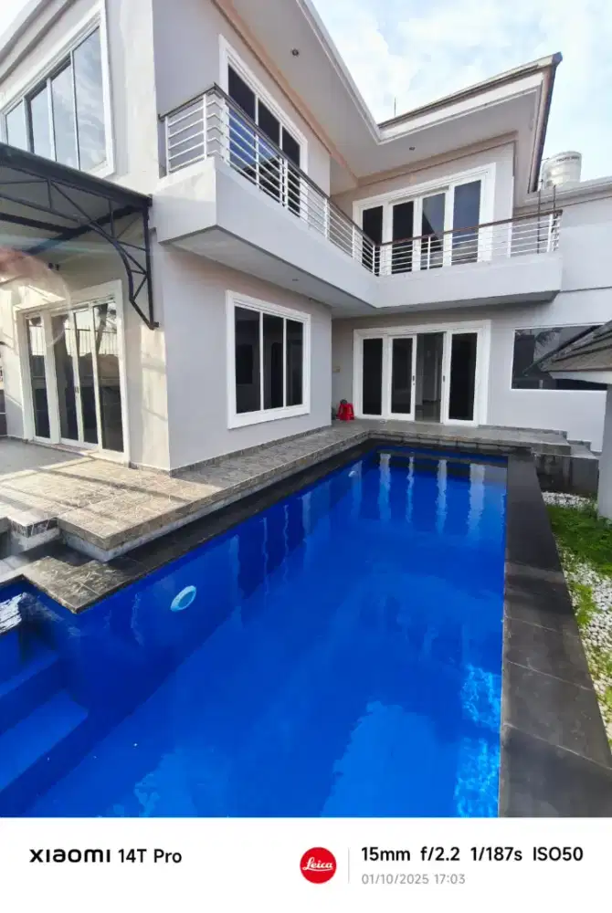 Rumah mewah 6are ada pool,halaman luas buluh indah gatsu barat jl8mtr