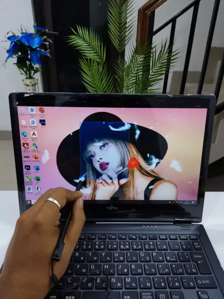 Laptop Premium Fujitsu Lifebook P727/R TOUCHSCREEN + PEN