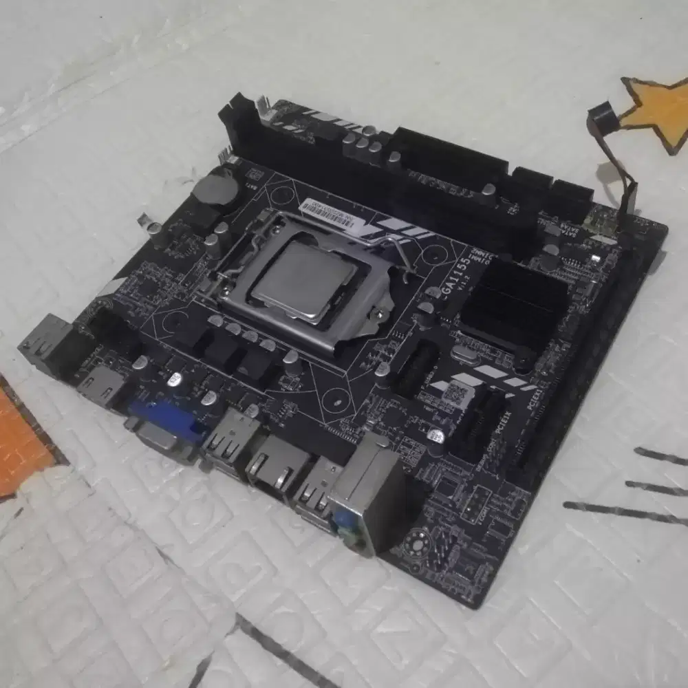 Intel Core i5-2500 + Mainboard H61 LGA1155