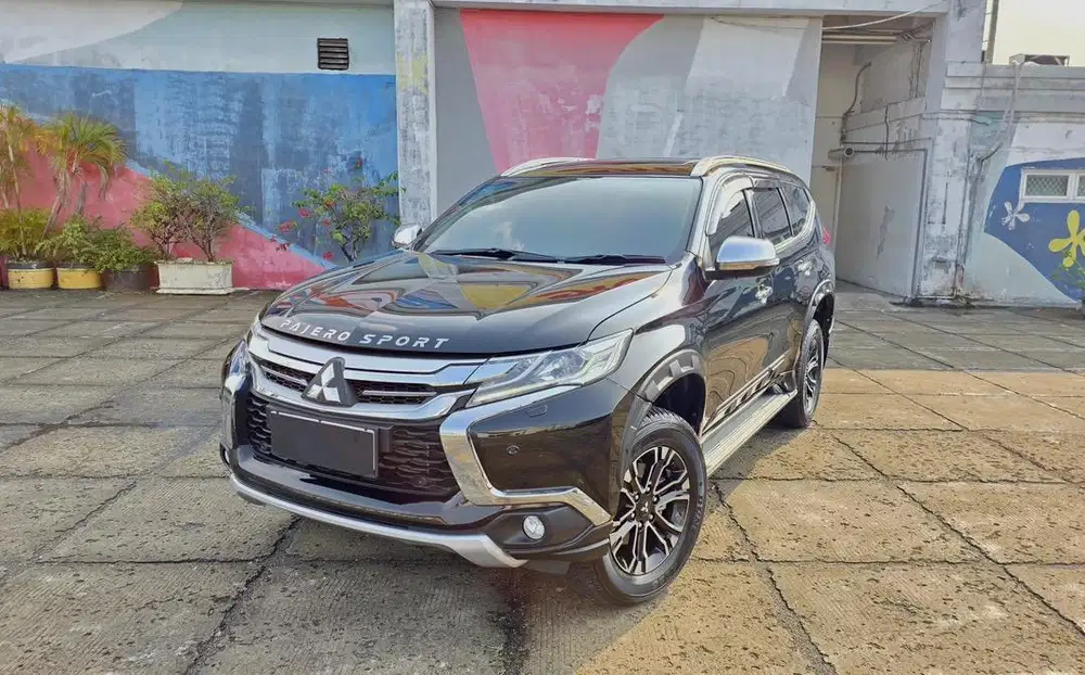 [KM 21 RIBU]MITSUBISHI PAJERO SPORT DAKAR ROCKFORD AT 4X2 HITAM 2018