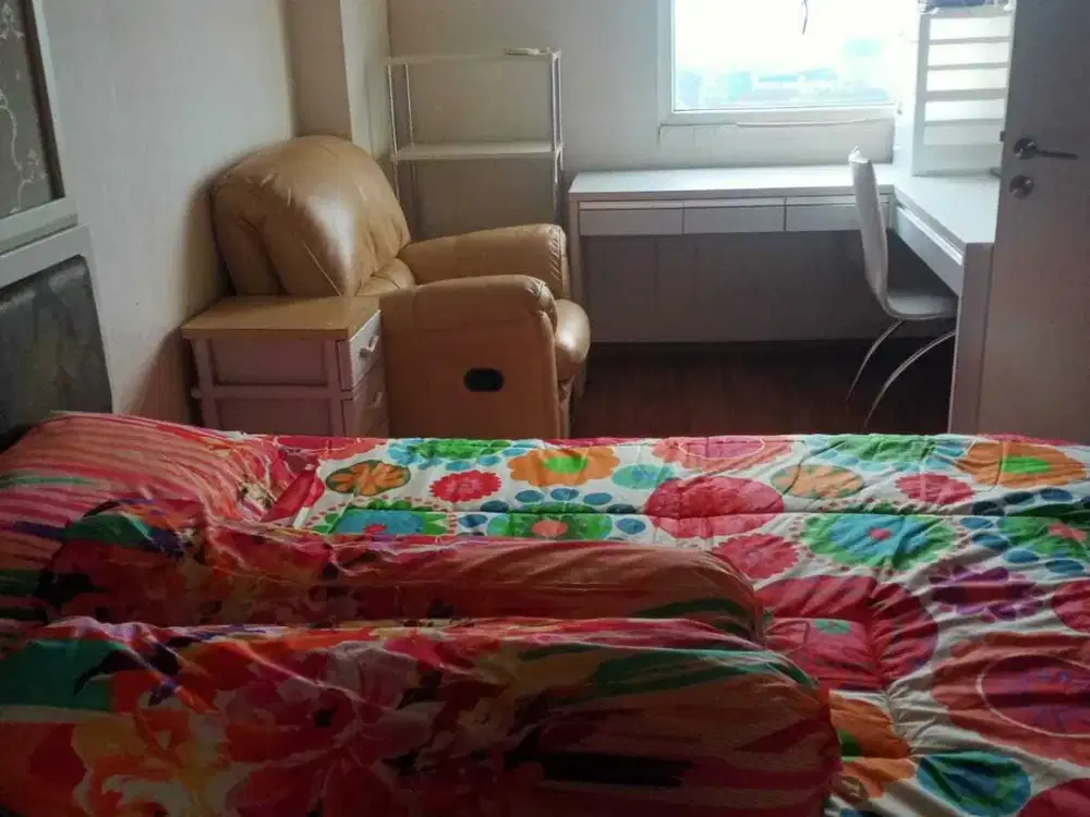 GREEN PRAMUKA SQUARE UNIT 2 BR FURNISH PINO LANTAI 16