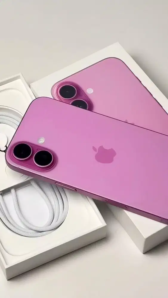 iPhone 16 256 gb iBox bh 100% 1 bulan pakai garansi sampe Agustus 2026