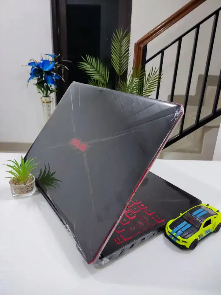 Laptop Asus tuf fx504gm i7 GTX 1060