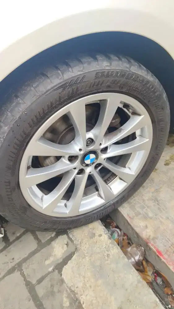 Ban bekas  BS 225/50 R17 94W POTENZA S001 RFT (*) (POL) (2018)