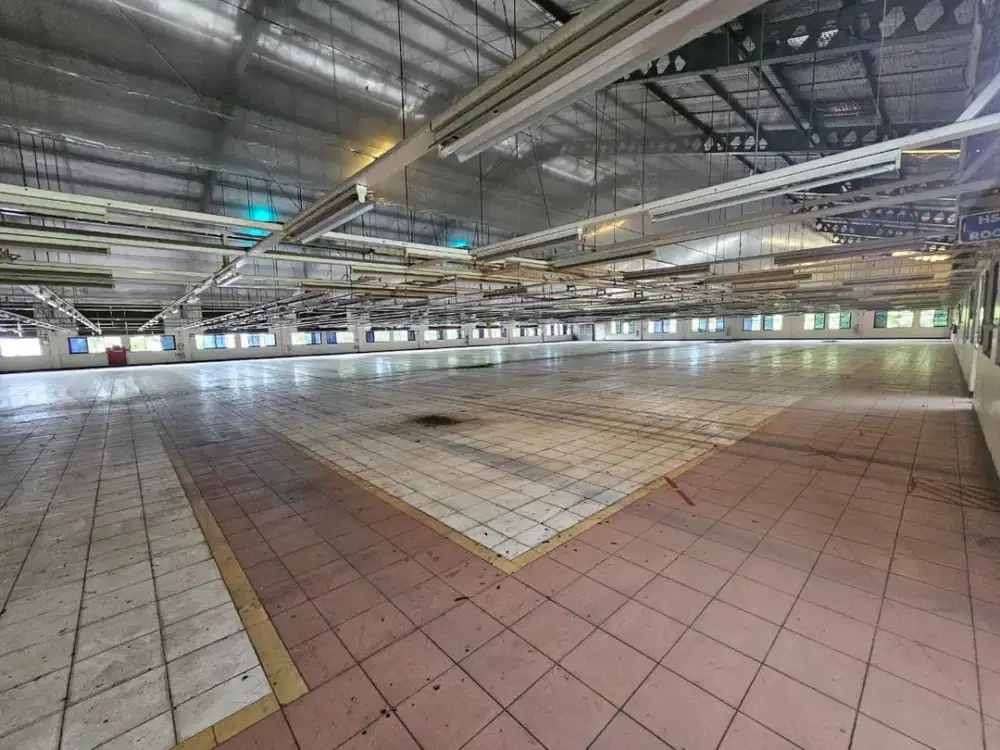 Gudang Ada Kantor & Mess Karyawan di Jl Raya Cikupa Tangerang