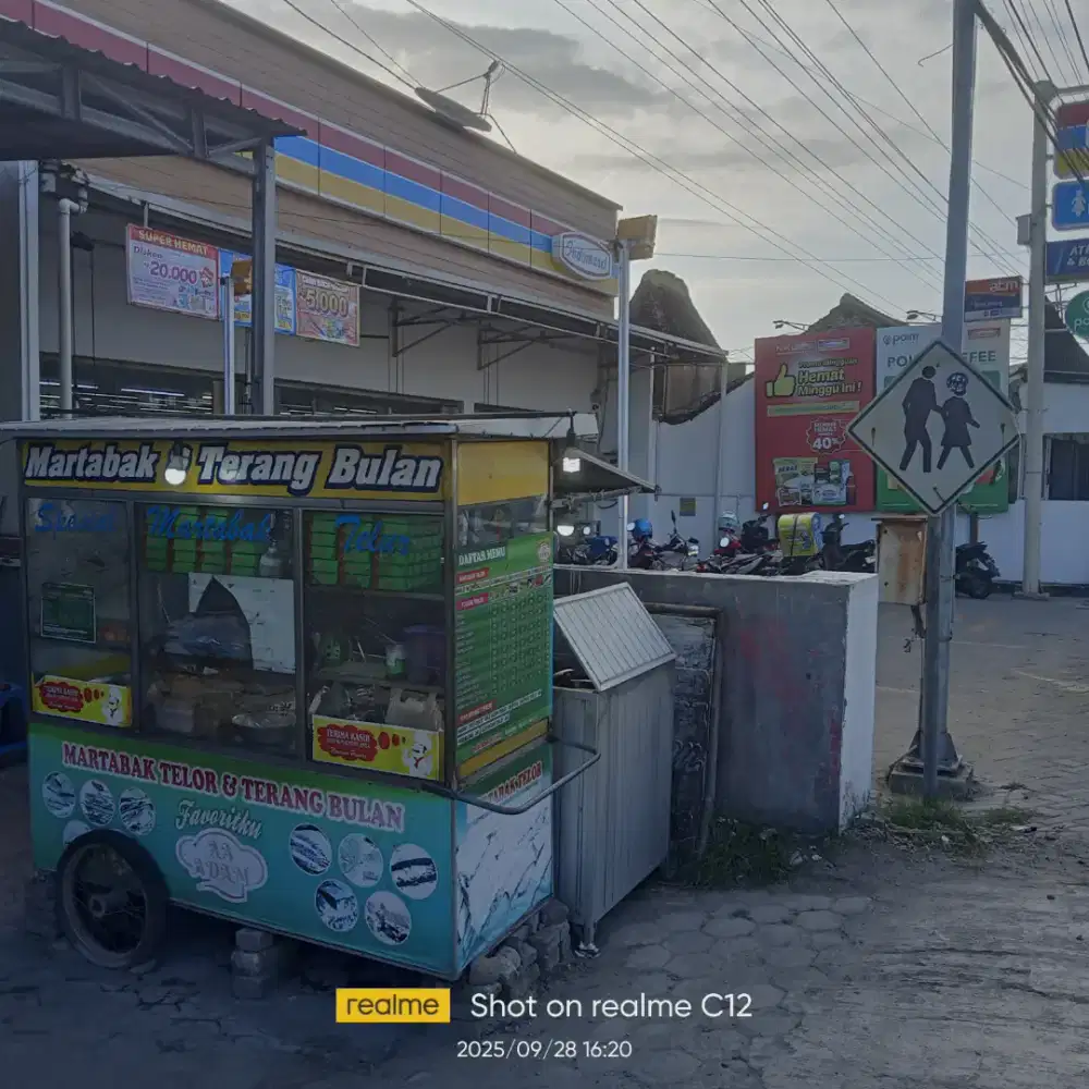 Jual dan oper usaha martabak dan peralatan semua