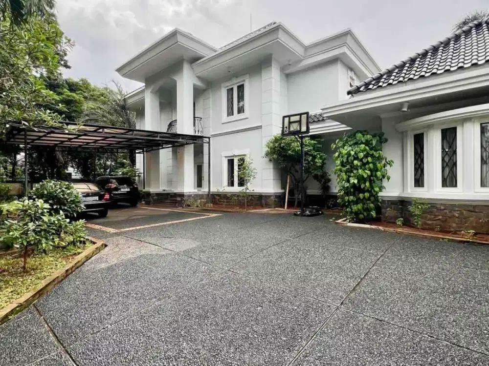 Rumah Bagus Di Kebayoran Baru Dekat Hang Tuah