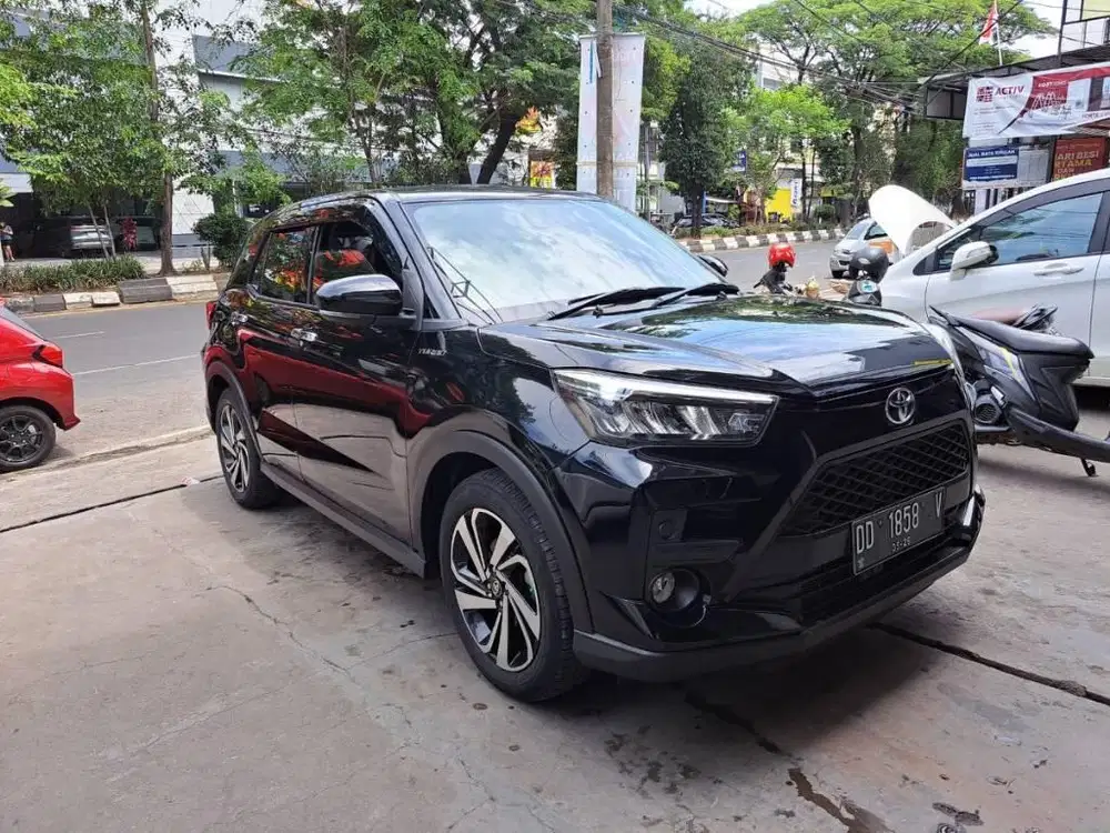 BerGARANSI 1thn Raize Turbo GR sport 2022 two tone 1.2 G 2024 tss 2023