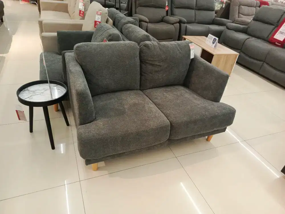 SOFA 2S MURAH, LOKASI SELMA CIPINANG INDAH LANTAI 1