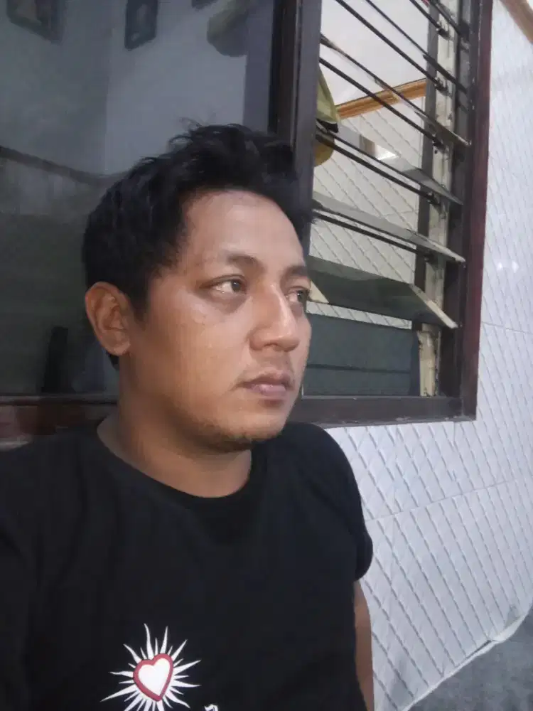 Mencari pekerjaan sebagai driver ataupun yg lain nya