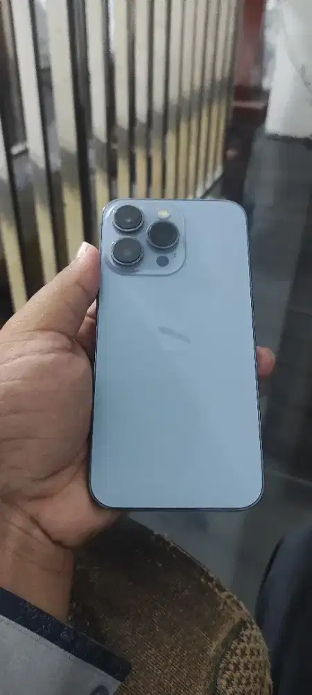 Iphone 13 pro 128 GB Inter, warna sierra blue