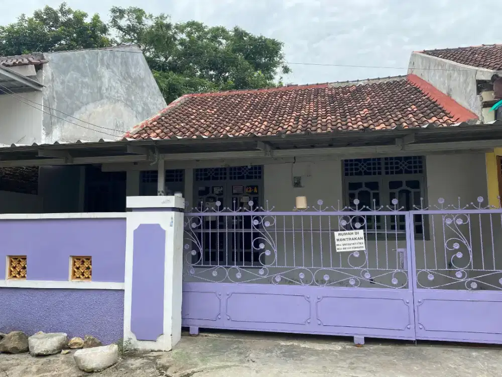 1 rumah disewakan 3 kamar 1dapur 1ruang tamu garasi