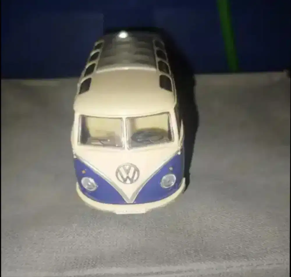 Die Cast VW 1962 Scale 1:24 Produk KINSMART