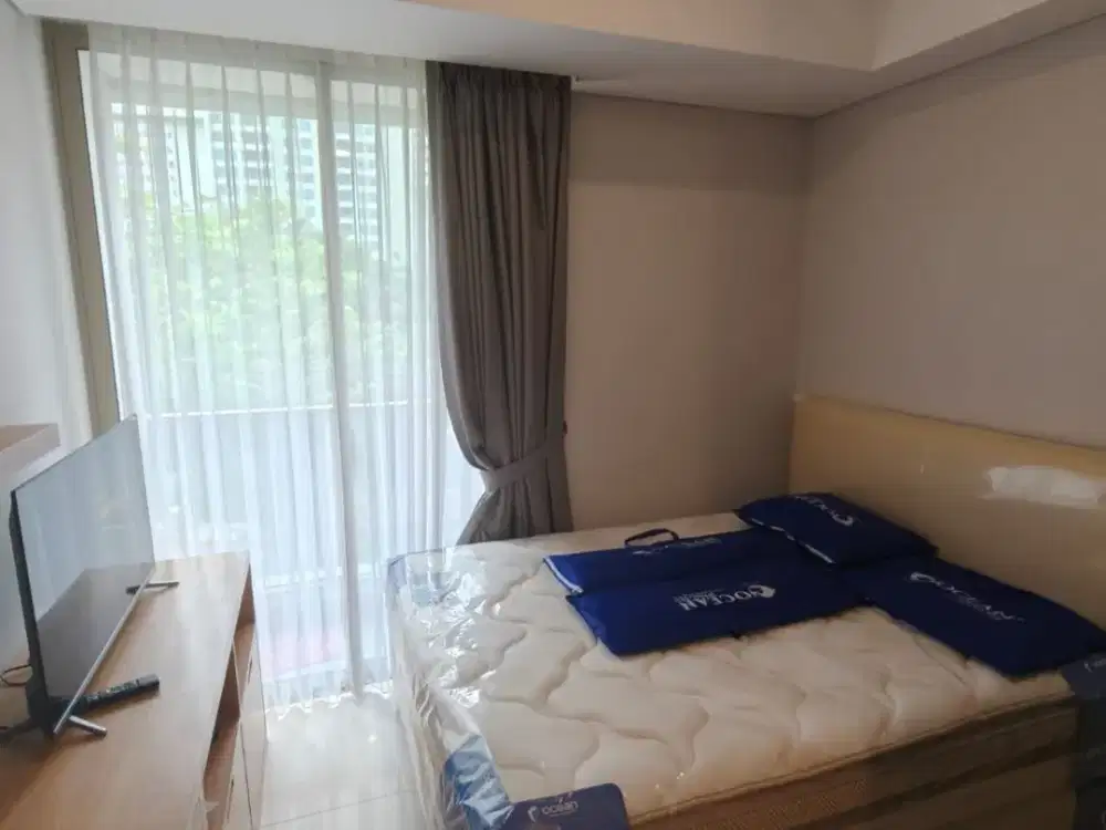 Sewa Apartemen Taman Anggrek Residence - STUDIO, Full Furnish, Murah