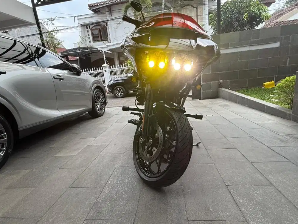 Jual Road Glide 2020 Low KM FP