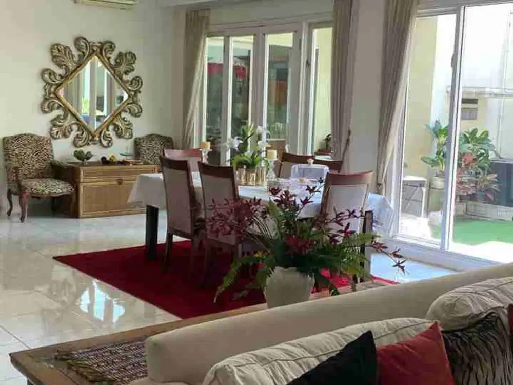 Di Jual Cepat Rumah Cantik, Rapih & Siap Huni di Raffles Hills Cibubur