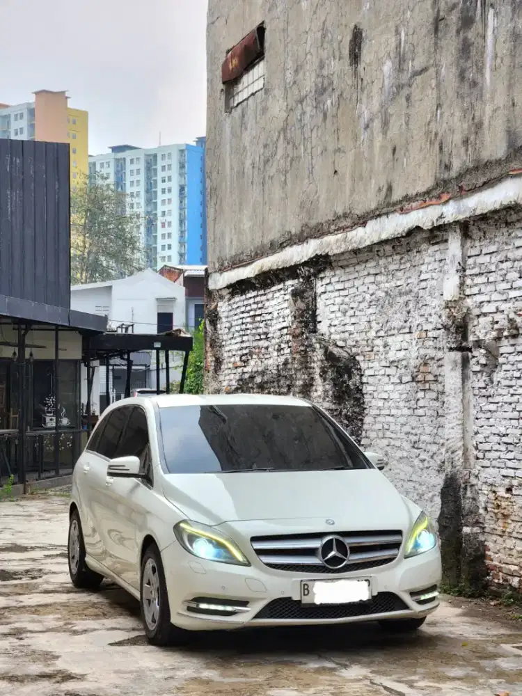Mercy B200 At 2012 TERMURAH SIAP PAKAI!