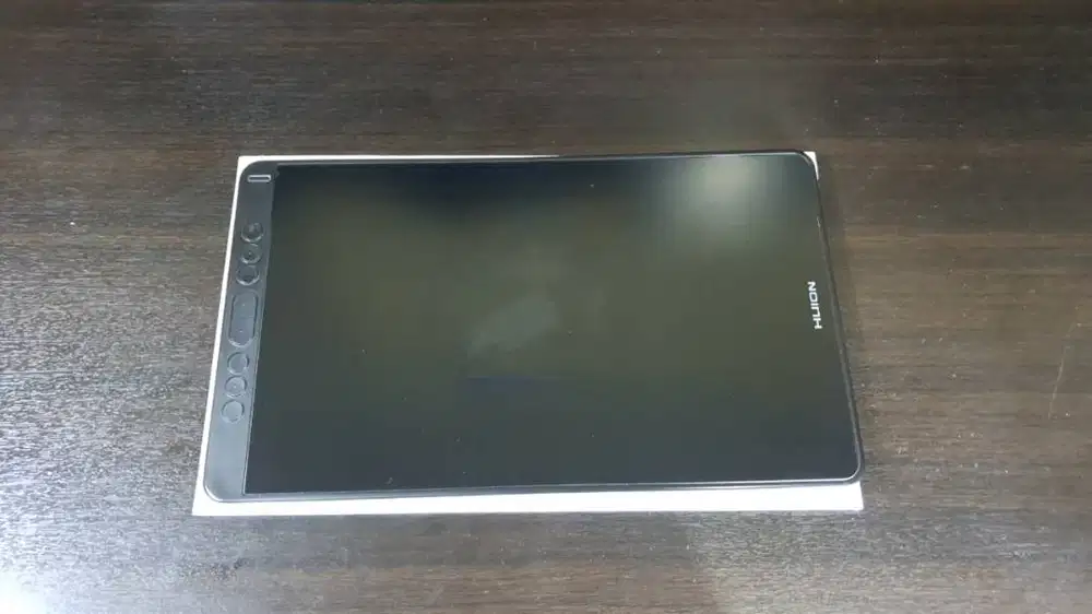 Huion Kamvas 13 (2021)