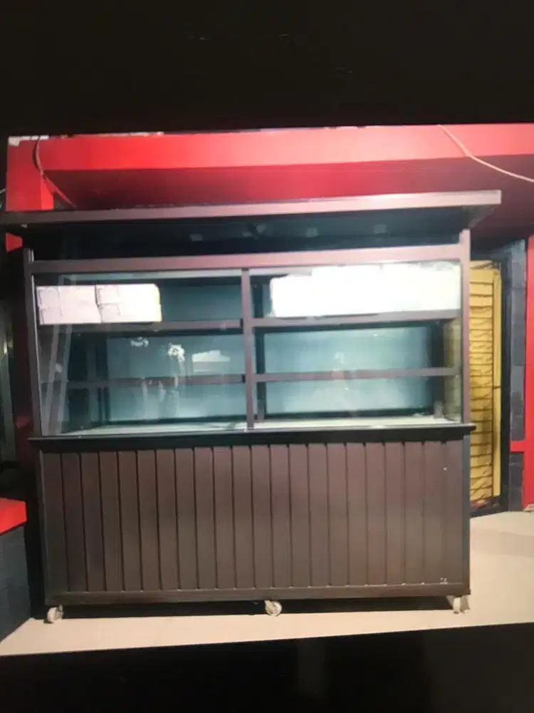 Gerobak alumunium P 200cm , L 70cm , T 180cm. Bekas tapi baru