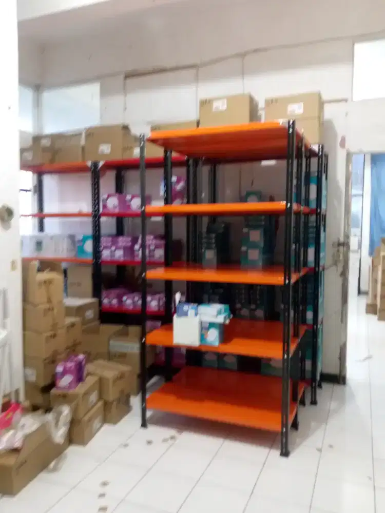 Rak siku besi serbaguna