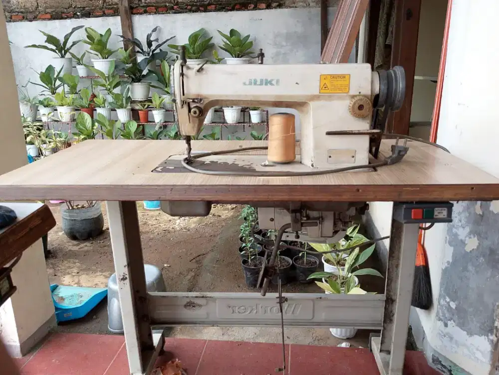 di jual mesin jahit JUKI korea