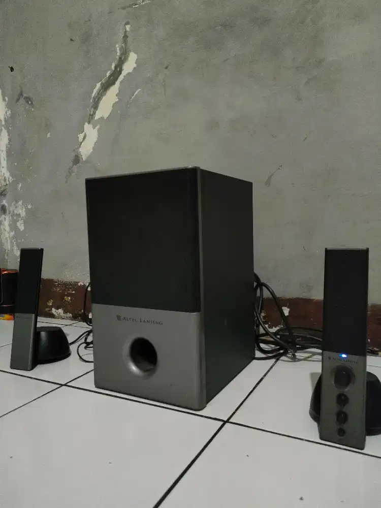 Altec lansing VS4121 mulus segl