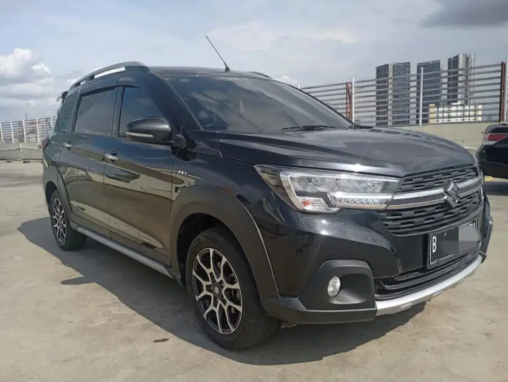 Top Condition Suzuki XL7 Alpha At 2017