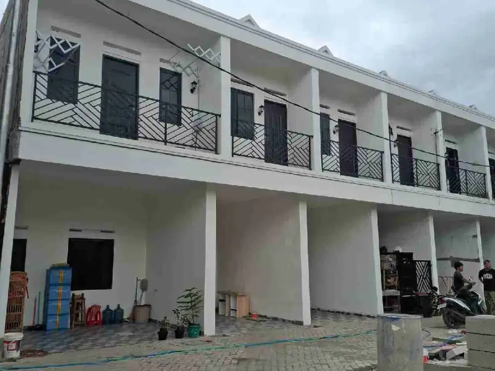 rumah 2 lantai di Kramat jati Jakarta Timur