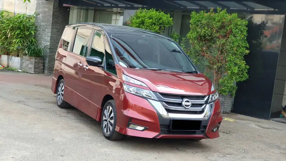 [ GARANSI 5TH ] Nissan Serena 2.0 HWS High Ways Star AT 2022/2023