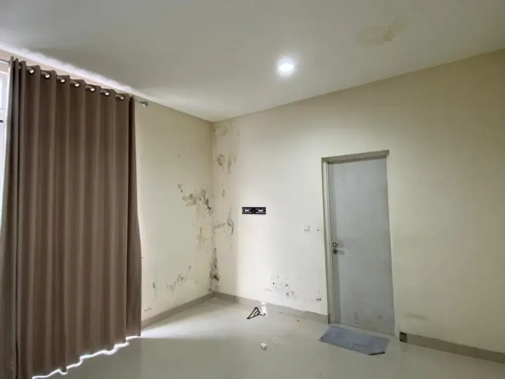 Dijual Rumah Green Lake City