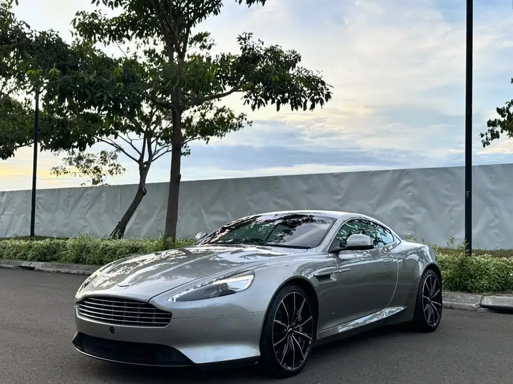 007 Bond Edition! Aston Martin DB9 GT 2016 458 Huracan 488