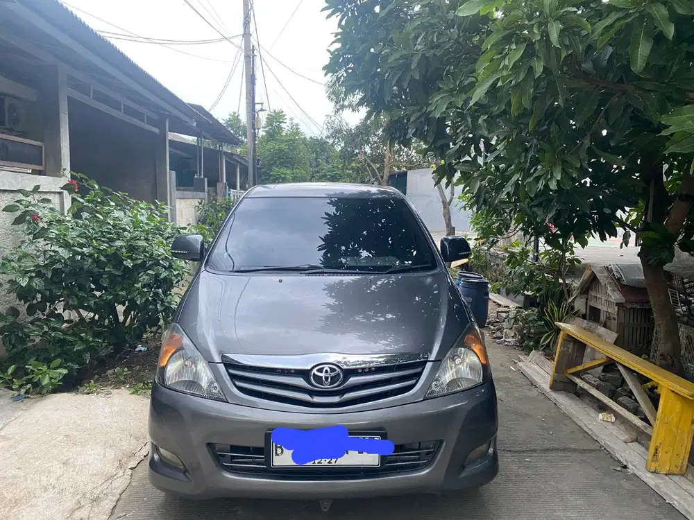 Toyota Kijang 2011 Bensin